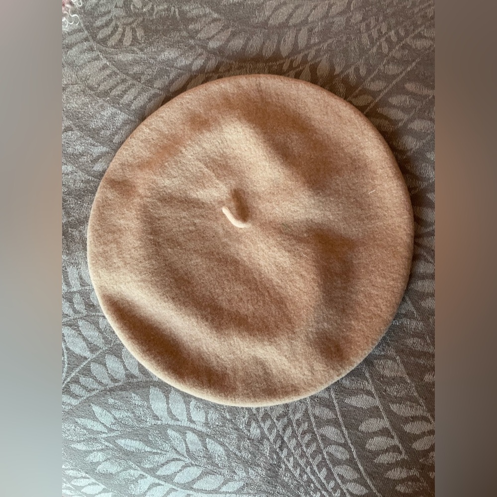 Classic Tan Wool Beret